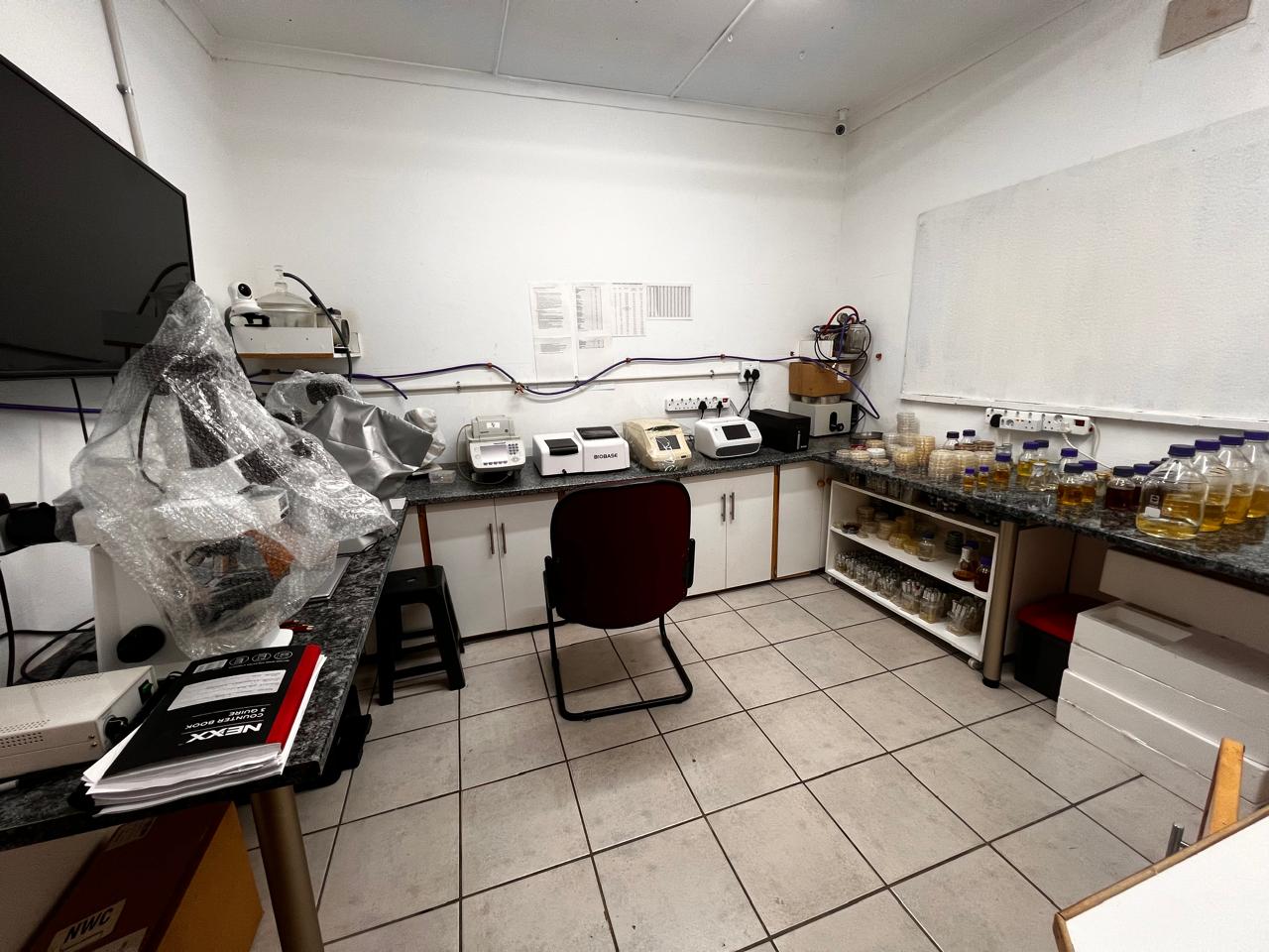 WhatsApp Image 2025-03-12 at 09.37.15_062075d1